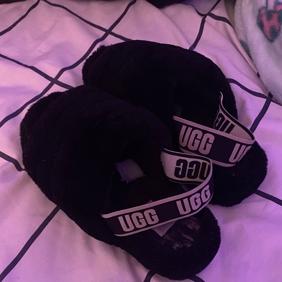 UGG Shoes - UGG Black Fluffy Slides with Logo Strap